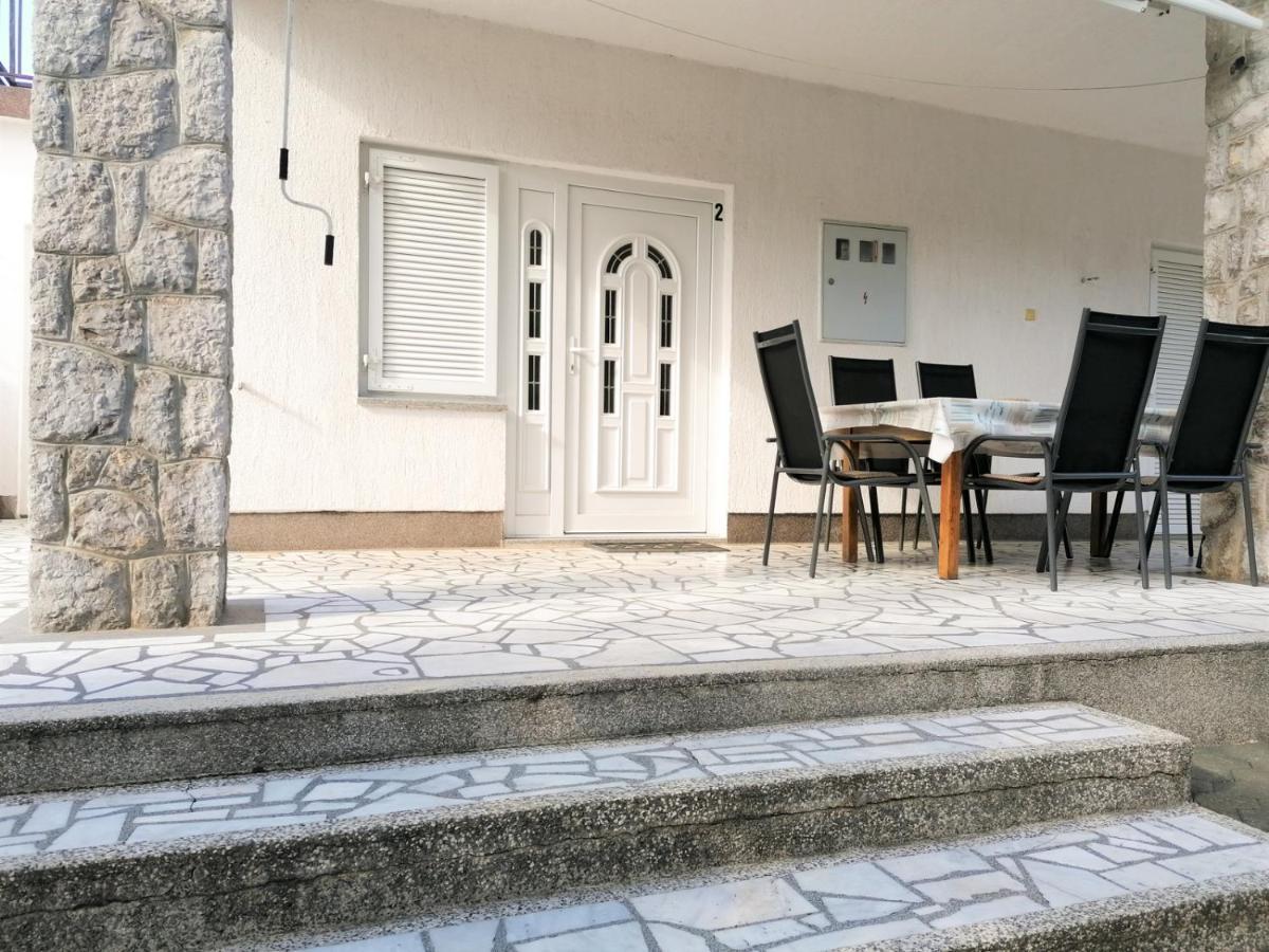 Apartmani Gaj Malinska Extérieur photo