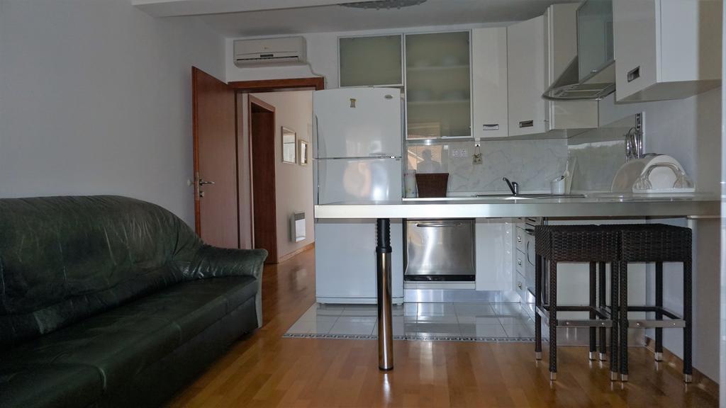Apartmani Gaj Malinska Extérieur photo