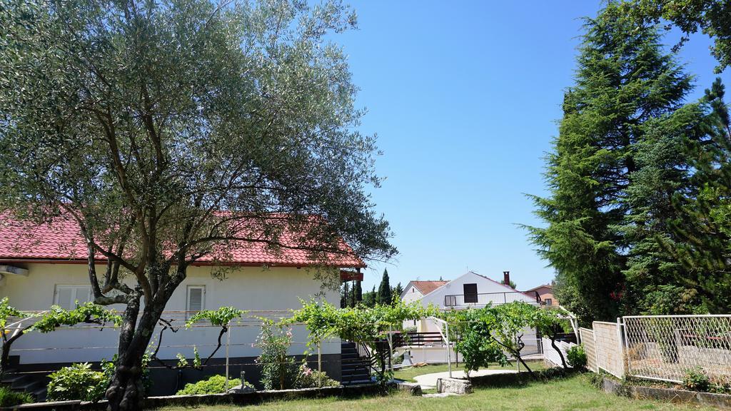 Apartmani Gaj Malinska Extérieur photo